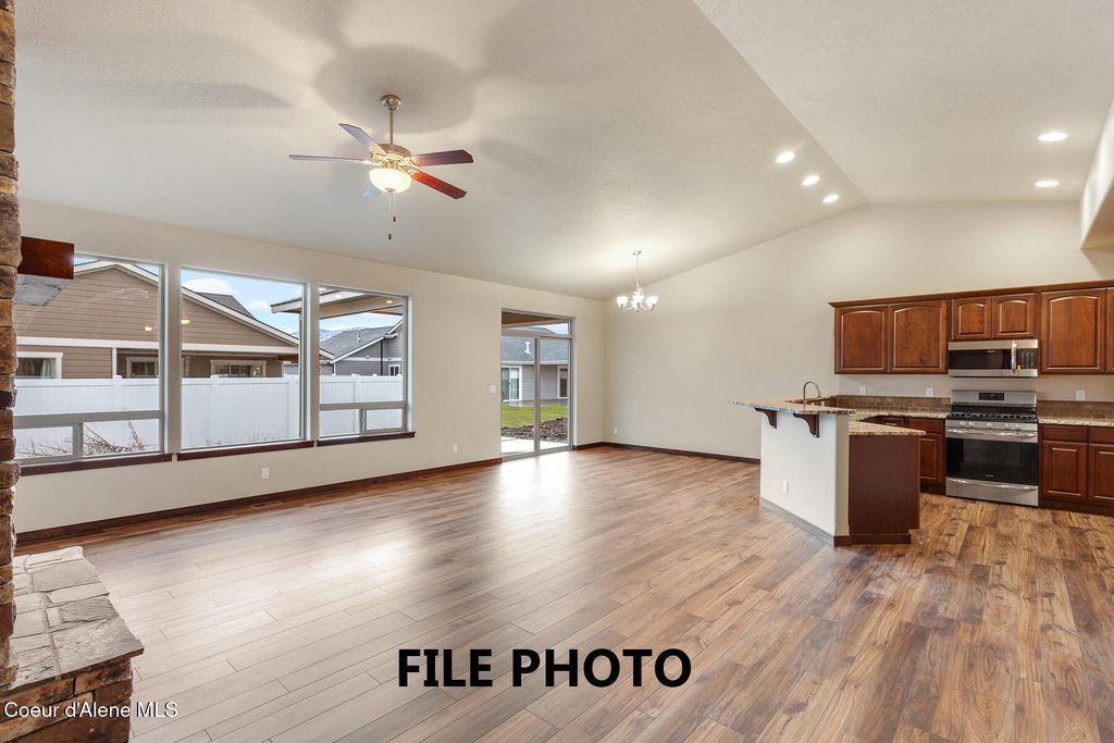 Photo of 4053 Pasture Vw Vw, Post Falls, ID 83854 (MLS # 26-2011)