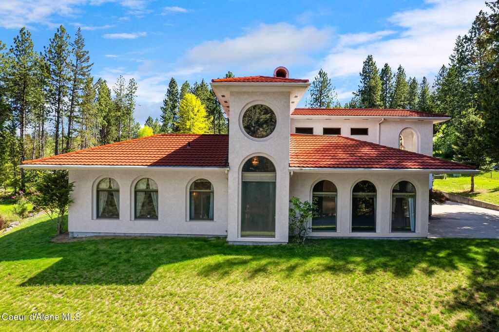 Photo of 191 Indian Meadows Meadows, Sandpoint, ID 83864 (MLS # 26-5168)