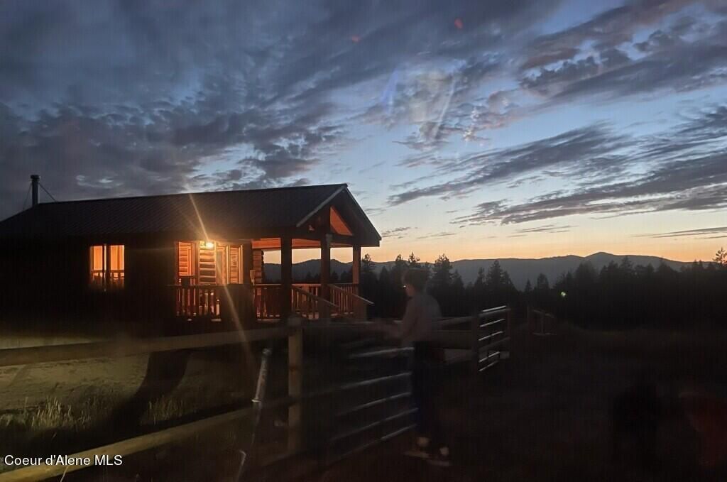 Photo of 5939 Burma Rd, Harrison, ID 83833 (MLS # 25-11232)