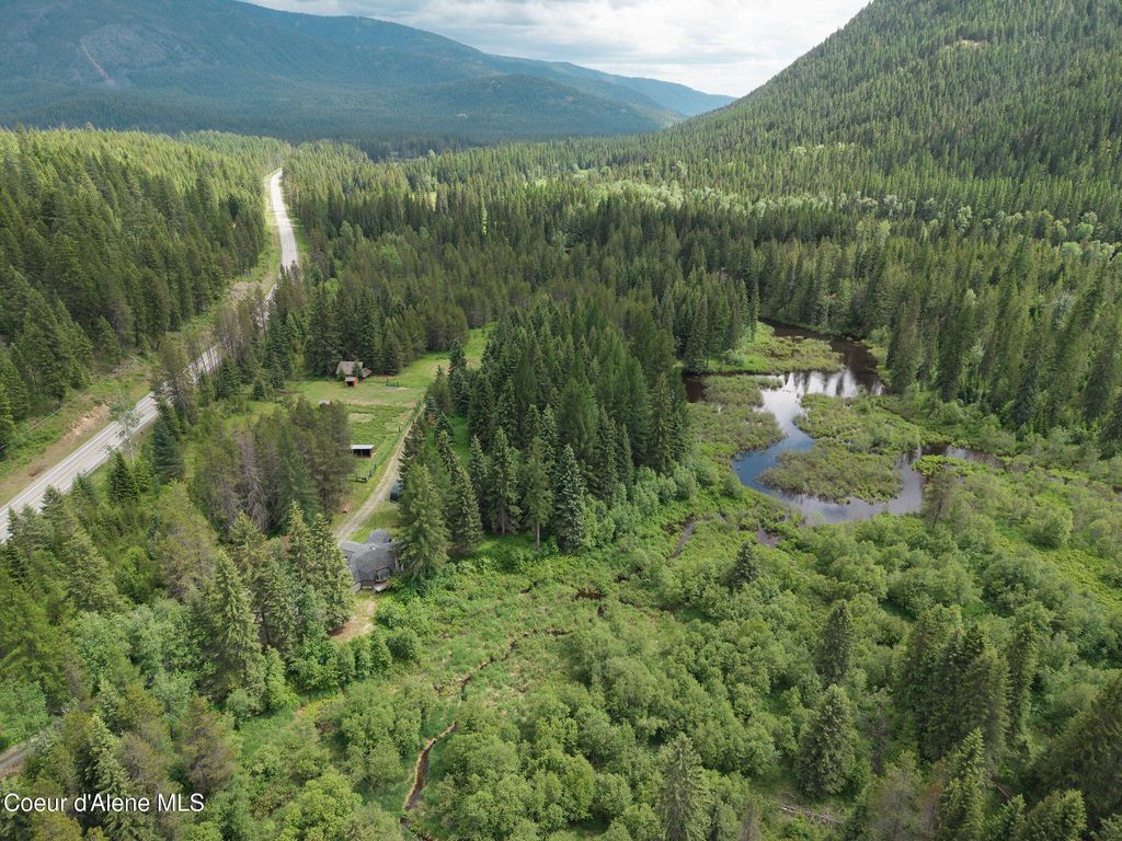 Photo of 532927 US-95, Bonners Ferry, ID 83805 (MLS # 26-5894)