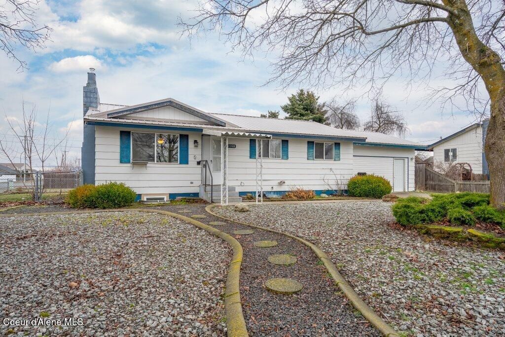 Photo of 2148 Prairieview Dr, Post Falls, ID 83854 (MLS # 26-935)