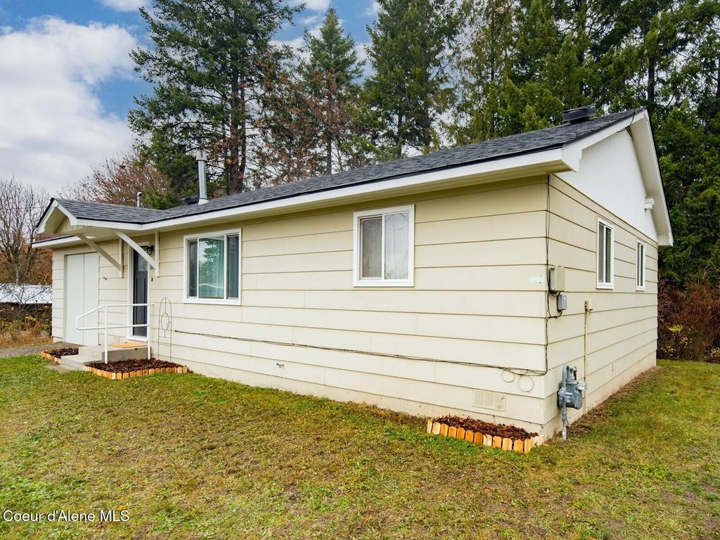 Photo of 6655 Buchanan, Bonners Ferry, ID 83805 (MLS # 25-11033)