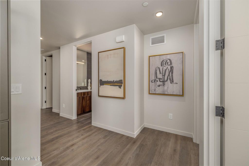 Photo of 116 3RD St #405, Coeur dAlene, ID 83814 (MLS # 25-10082)