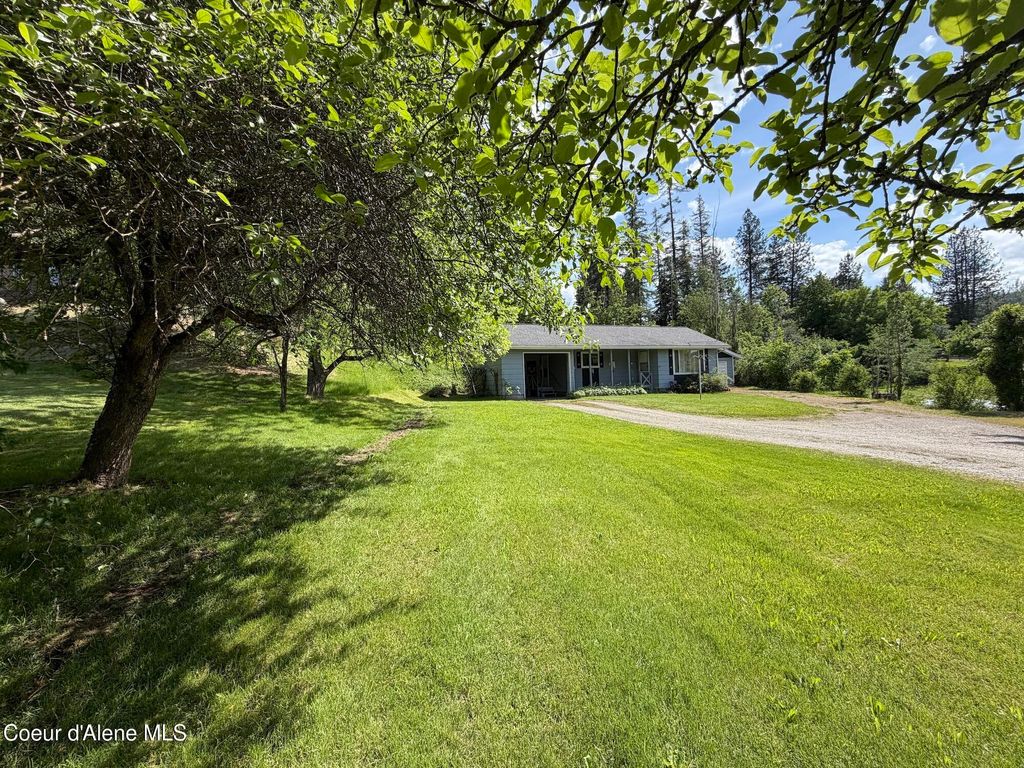Photo of 43184 Silver Valley Valley, Kingston, ID 83839 (MLS # 26-5418)
