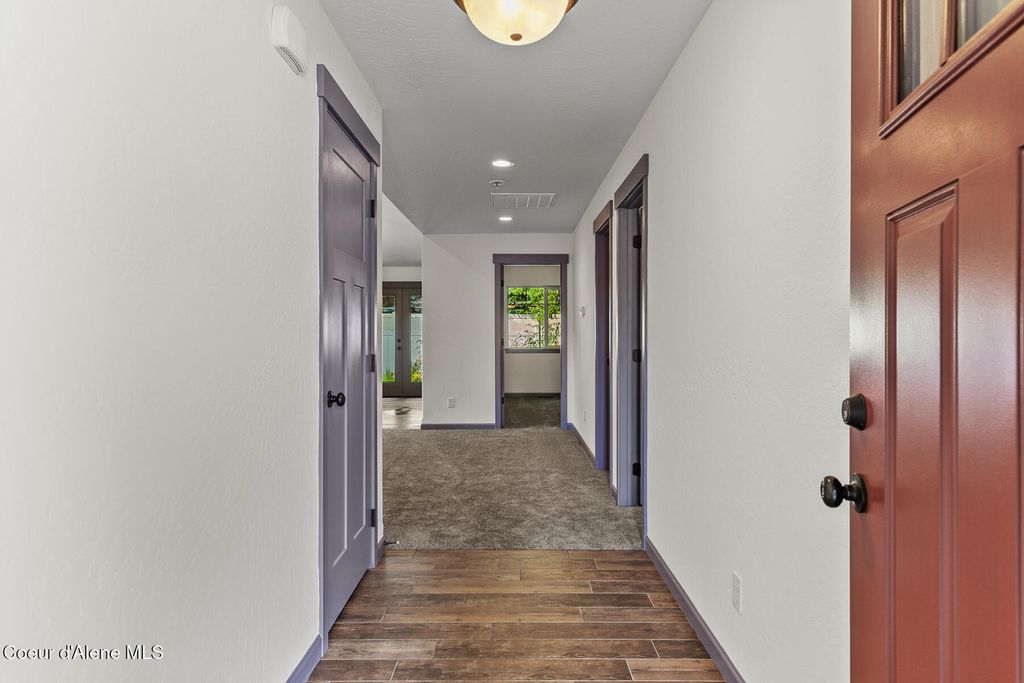 Photo of 5471 Corkys Ct, Spirit Lake, ID 83869 (MLS # 25-9403)