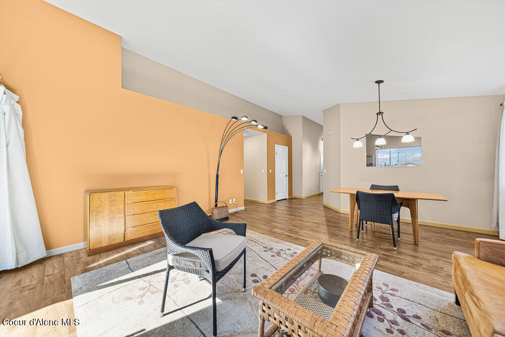 Post Falls, Idaho 83854, United States, 3 Bedrooms Bedrooms, ,2 BathroomsBathrooms,Residential,Pending,191615