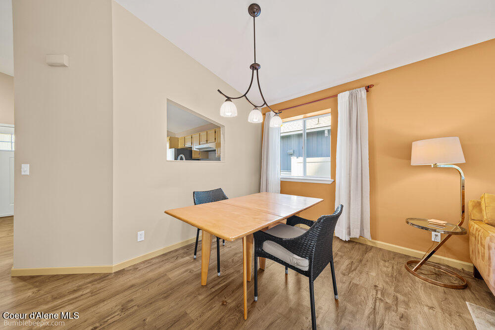 Post Falls, Idaho 83854, United States, 3 Bedrooms Bedrooms, ,2 BathroomsBathrooms,Residential,Pending,191615