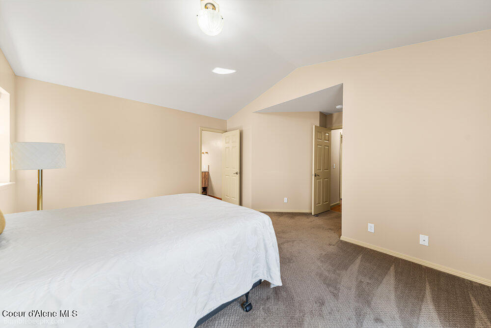 Post Falls, Idaho 83854, United States, 3 Bedrooms Bedrooms, ,2 BathroomsBathrooms,Residential,Pending,191615