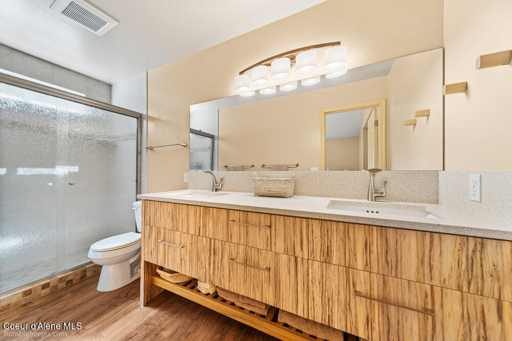 Post Falls, Idaho 83854, United States, 3 Bedrooms Bedrooms, ,2 BathroomsBathrooms,Residential,Pending,191615