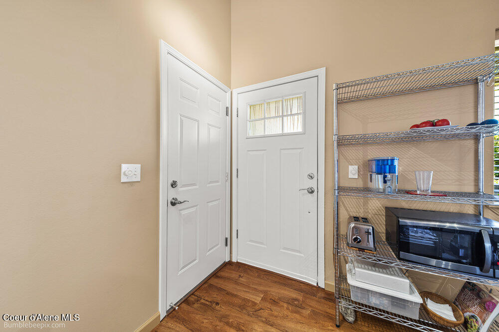 Post Falls, Idaho 83854, United States, 3 Bedrooms Bedrooms, ,2 BathroomsBathrooms,Residential,Pending,191615