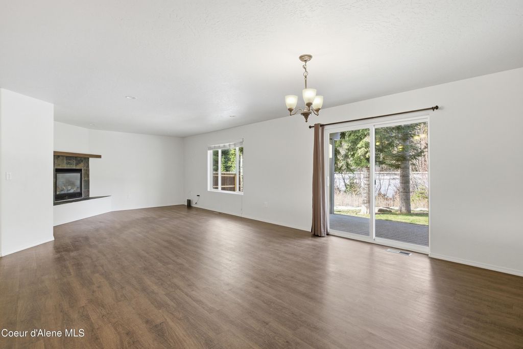 Photo of 1121 Honeysuckle Avenue Avenue, Sandpoint, ID 83864 (MLS # 26-802)