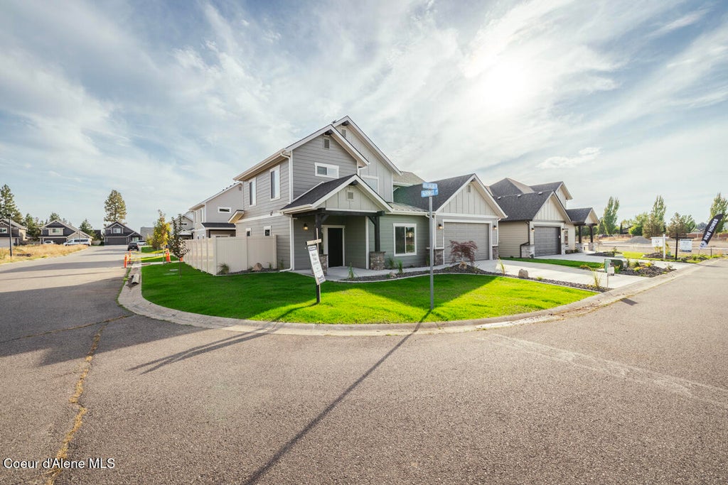 Photo of 8517 Avalanche LN, Hayden, ID 83835 (MLS # 26-5886)