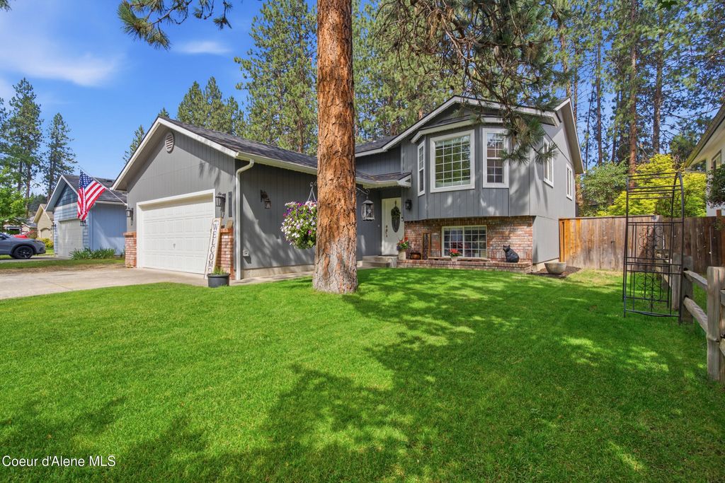 Photo of 201 Aerie CT, Post Falls, ID 83854 (MLS # 26-6930)