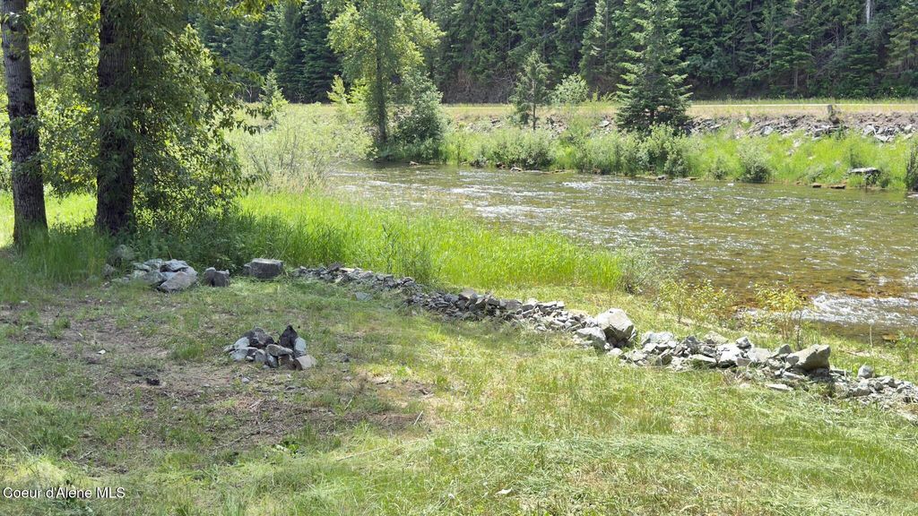 Photo of 10832 OLD RIVER River, Kingston, ID 83839 (MLS # 26-3042)