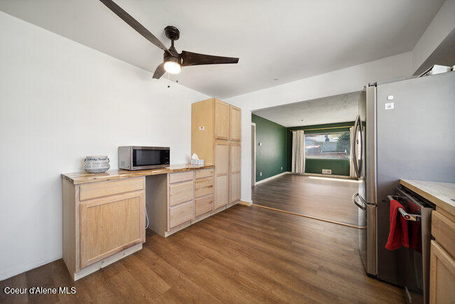 203 S 1st St, Osburn, Alaska image 7