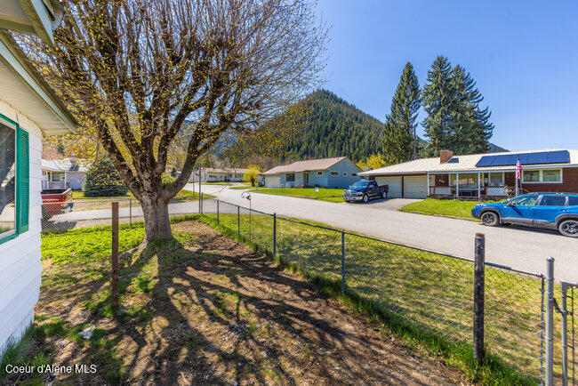 203 S 1st St, Osburn, Alaska image 27