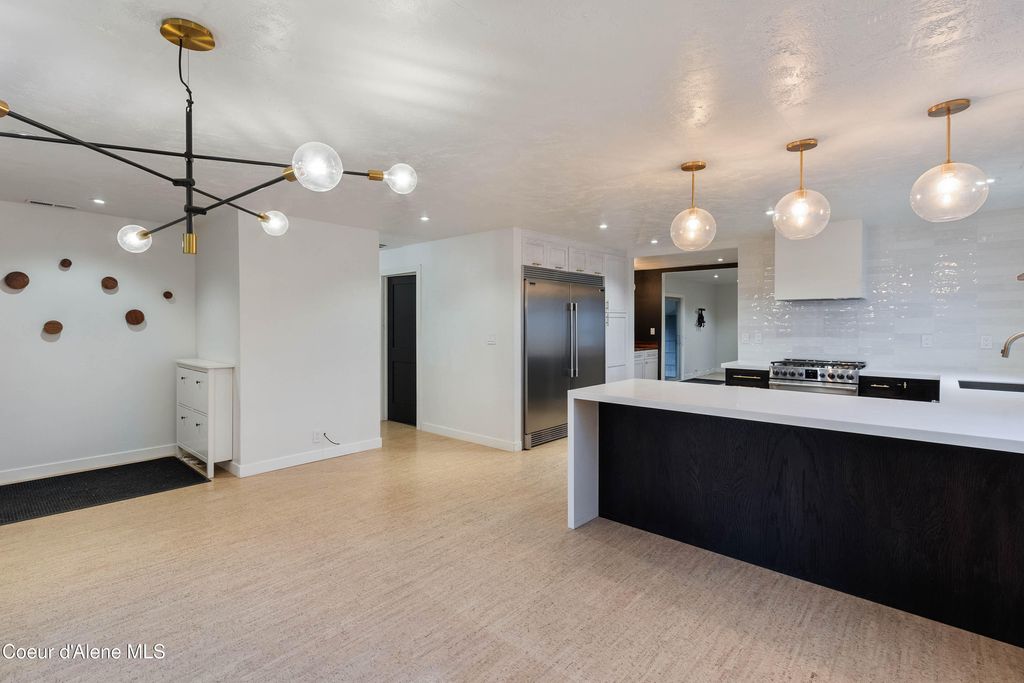 Photo of 727 Sixth, Sandpoint, ID 83864 (MLS # 25-11459)