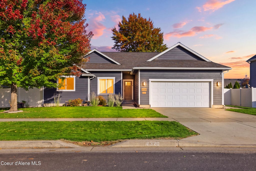 Photo of 8320 Ainsworth DR, Hayden, ID 83835 (MLS # 26-10044)