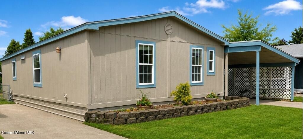 Photo of 1759 Westminster AVE, Coeur dAlene, ID 83815 (MLS # 26-6662)