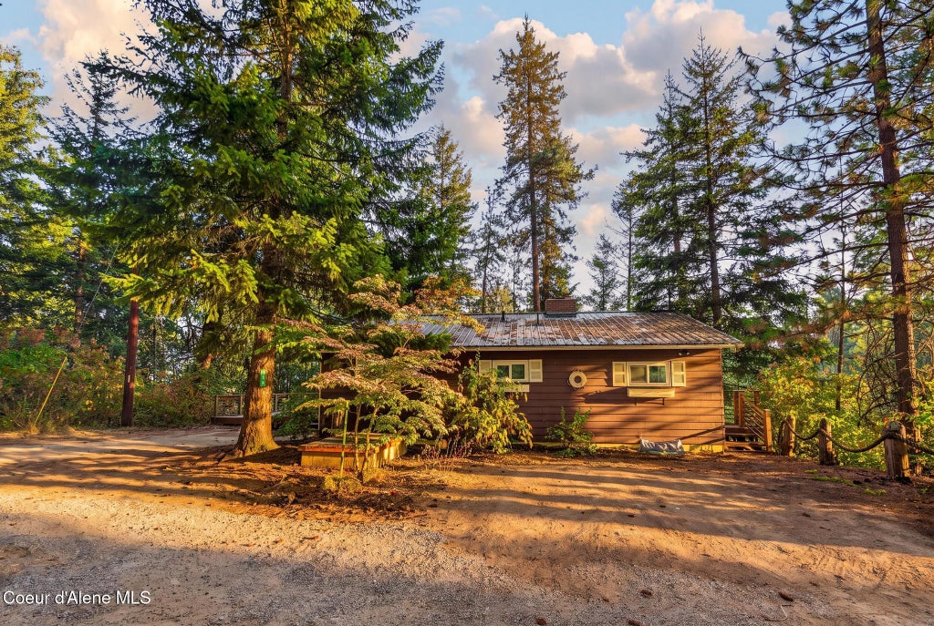 Photo of 2770 Carder Ln, Coeur dAlene, ID 83814 (MLS # 26-8944)