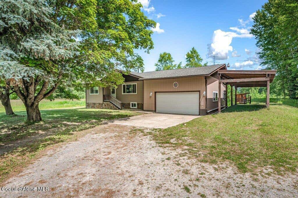 Photo of 1495 Colburn Culver RD, Sandpoint, ID 83864 (MLS # 26-6401)