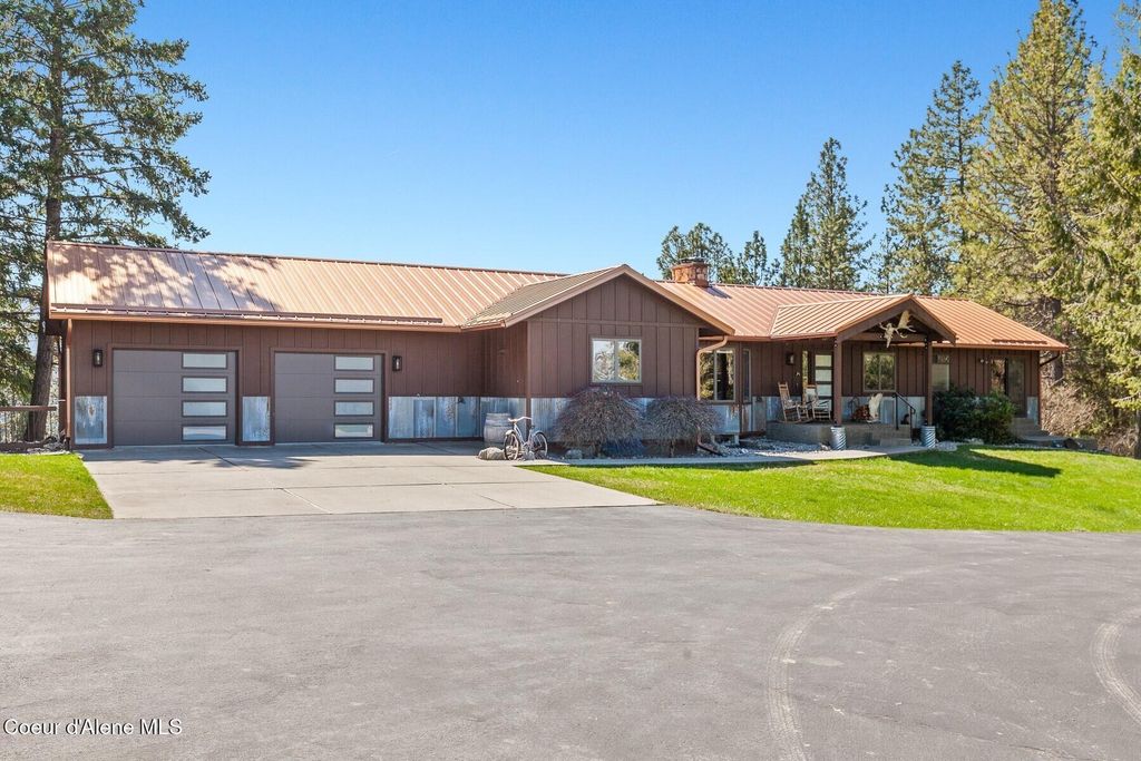 Photo of 6502 Highview Dr, Coeur dAlene, ID 83814 (MLS # 26-3252)