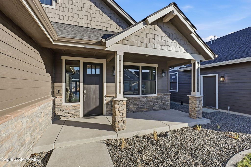 Photo of 4431 Hide Away Ln Ln, Coeur dAlene, ID 83815 (MLS # 25-11544)