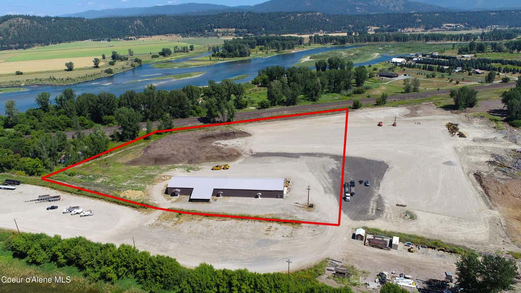 Photo of 5968 Swede Island Island, Bonners Ferry, ID 83805 (MLS # 26-7975)