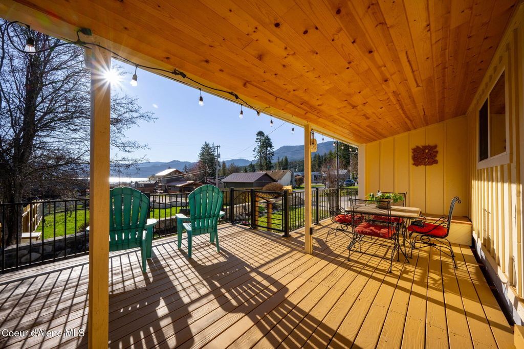 Photo of 16587 6th St, Bayview, ID 83803 (MLS # 26-3608)