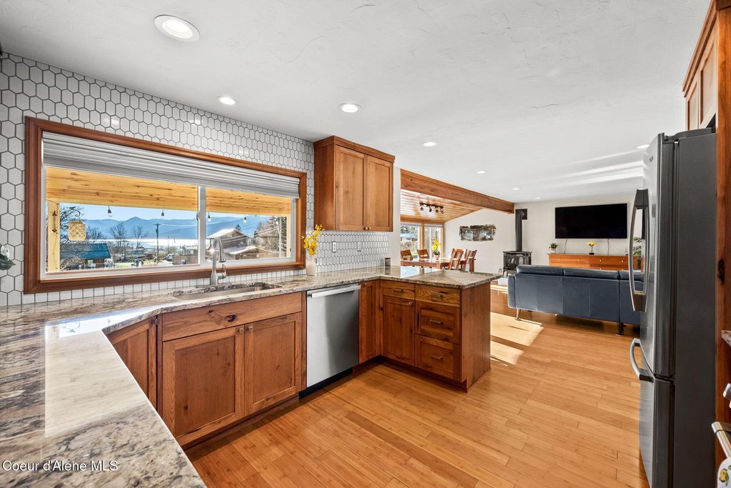 Photo of 16587 6th St, Bayview, ID 83803 (MLS # 26-3608)