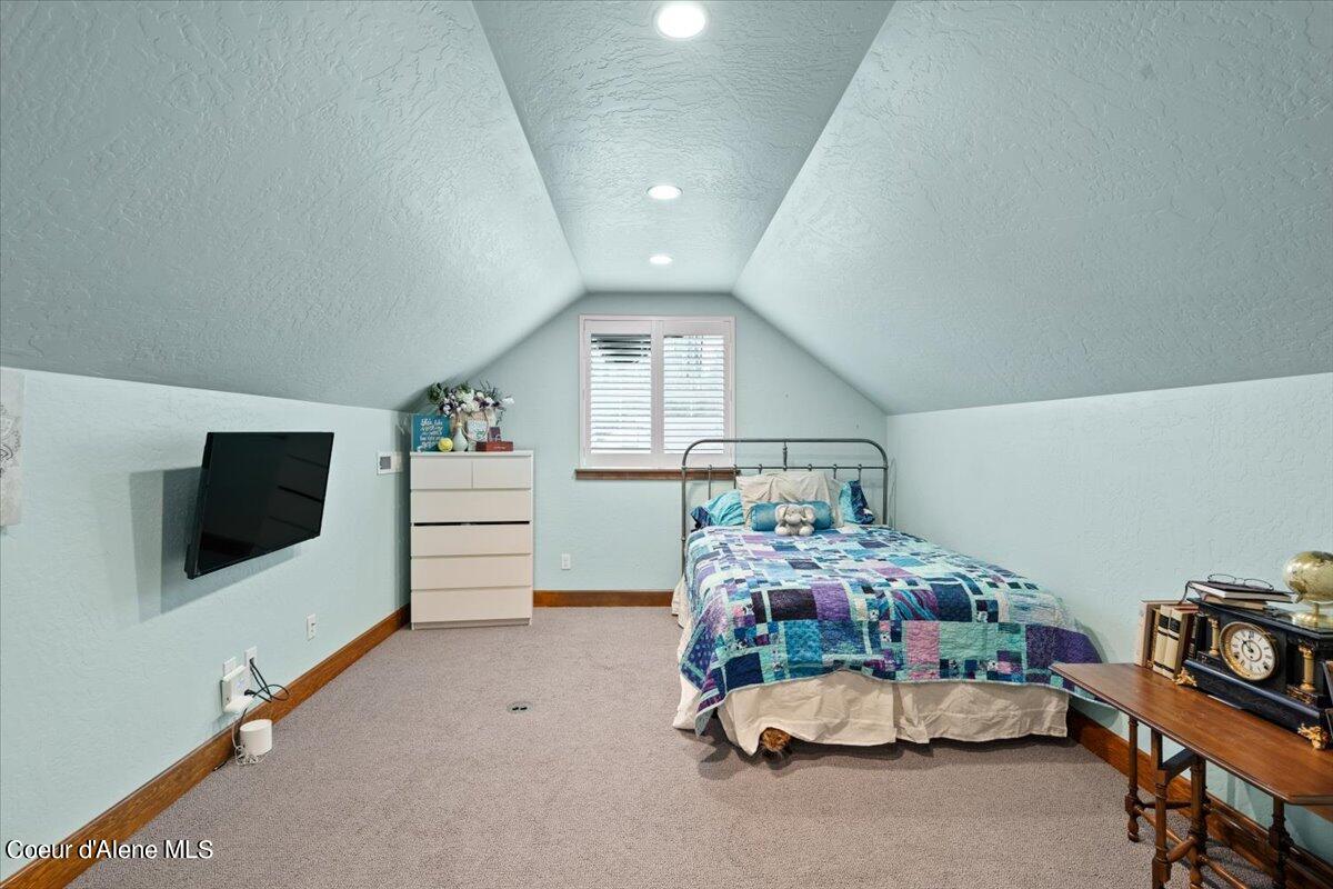 Rathdrum, Idaho 83858, United States, 4 Bedrooms Bedrooms, ,4 BathroomsBathrooms,Residential,Pending,50886