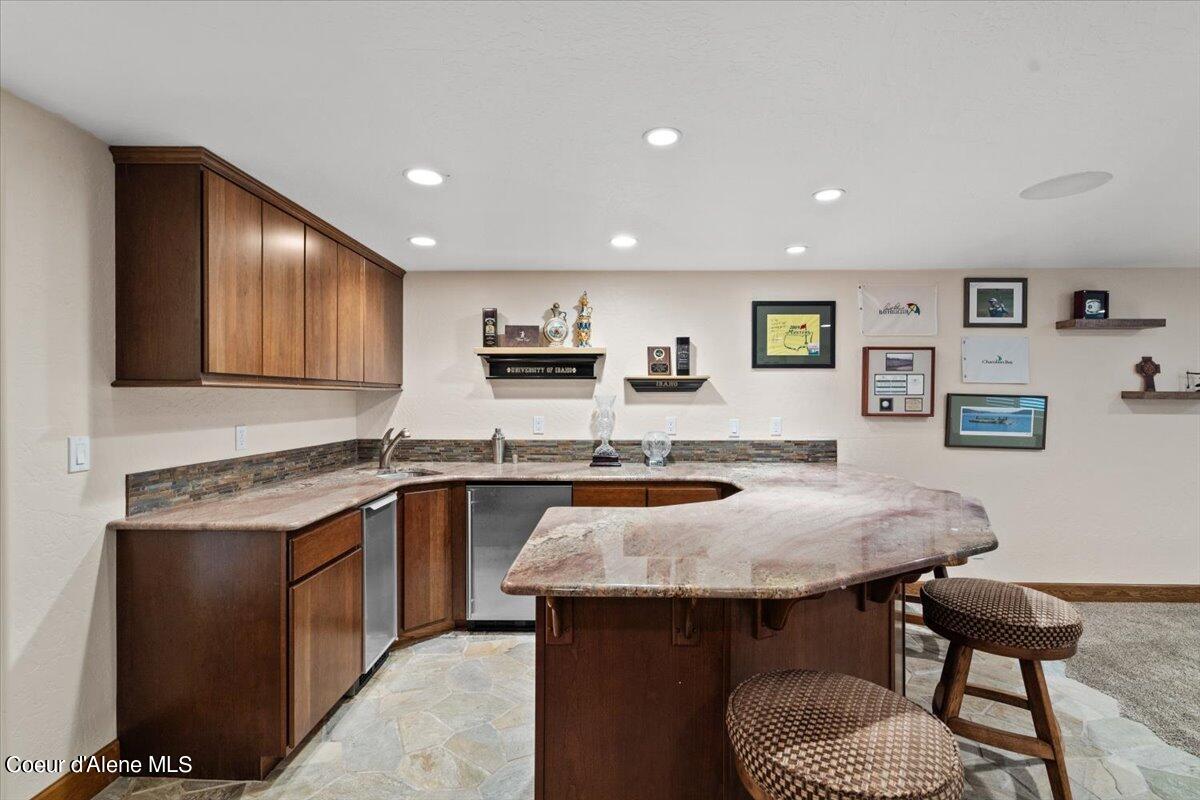 Rathdrum, Idaho 83858, United States, 4 Bedrooms Bedrooms, ,4 BathroomsBathrooms,Residential,Pending,50886