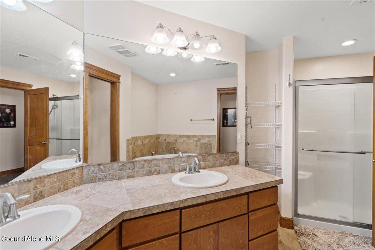 Rathdrum, Idaho 83858, United States, 4 Bedrooms Bedrooms, ,4 BathroomsBathrooms,Residential,Pending,50886