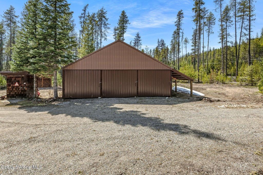 Photo of 762 Reeder Bay Rd, Nordman, ID 83848 (MLS # 26-3317)