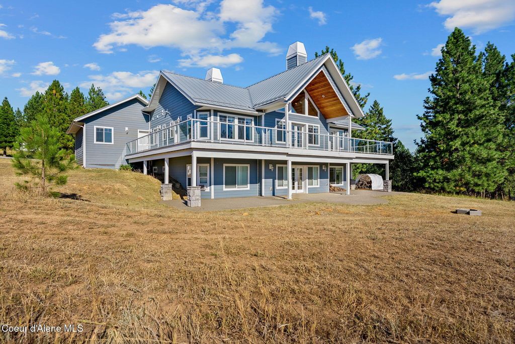Photo of 2953 BADGER Rd, Harrison, ID 83833 (MLS # 25-8706)