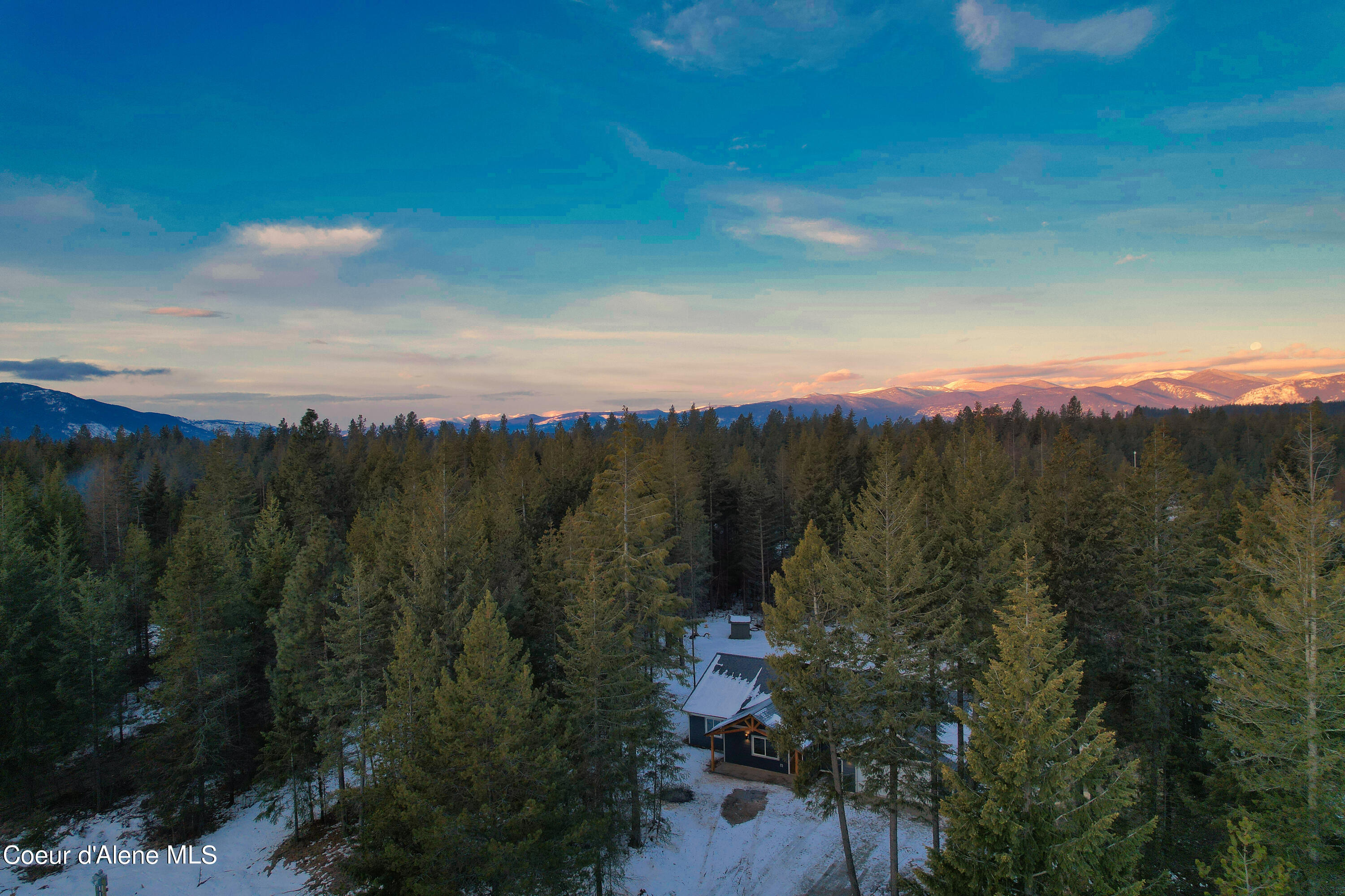 329 Hardy Loop, Bonners Ferry, Idaho image 8