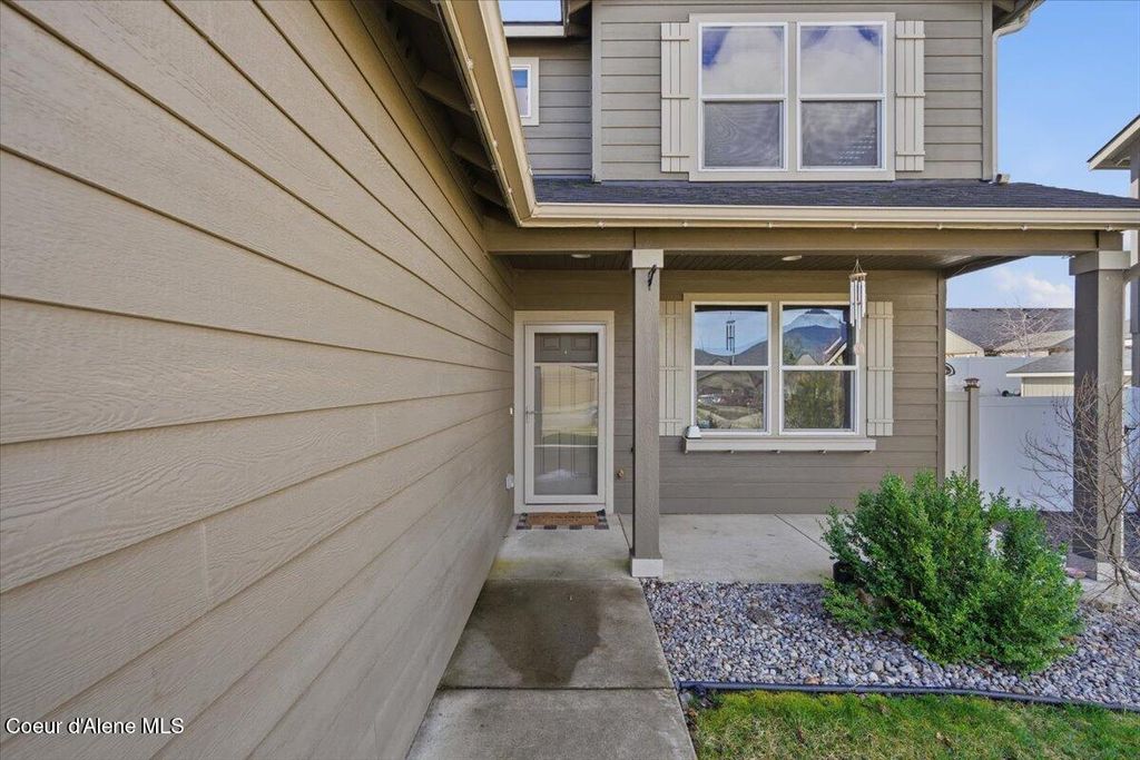 Photo of 6264 Alliance St, Rathdrum, ID 83858 (MLS # 26-2658)