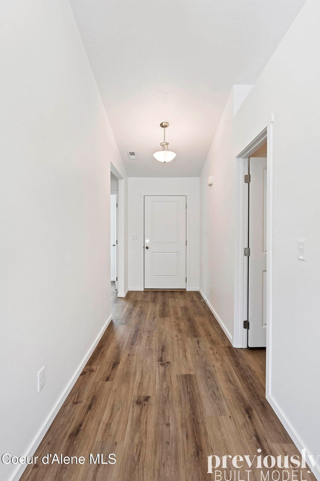 Photo of 6143 PELICAN, Rathdrum, ID 83858 (MLS # 26-2171)