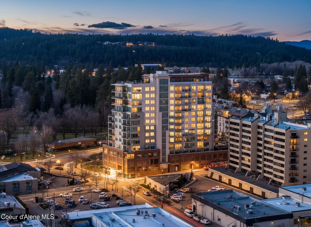 Photo of 201 1ST ST St #706, Coeur dAlene, ID 83814 (MLS # 25-10151)