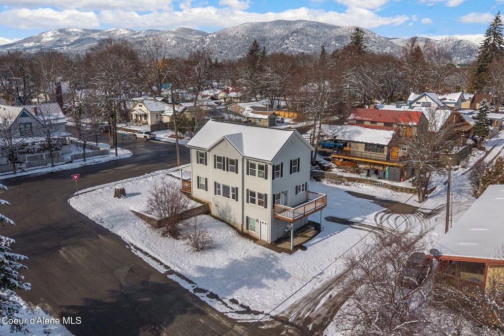 Photo of 231 4th, Sandpoint, ID 83864 (MLS # 26-1606)