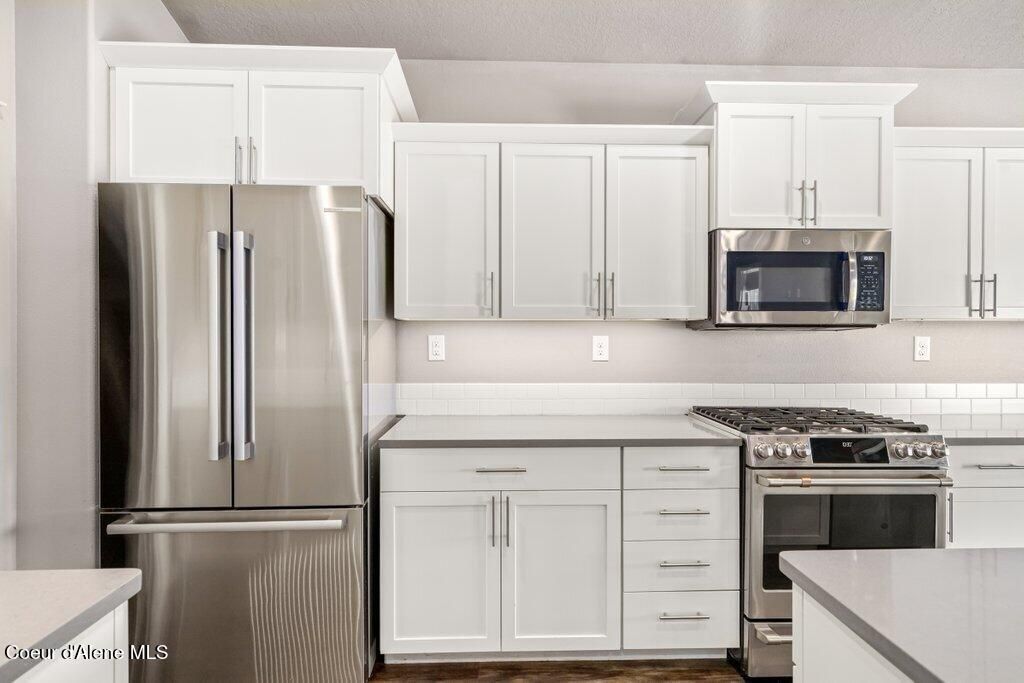 Photo of 13241 Loveland Way, Hayden, ID 83835 (MLS # 26-211)