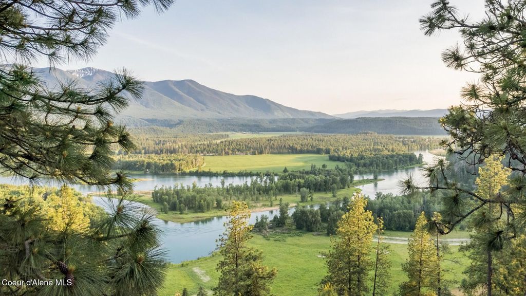 Photo of 75 Windy Ln Ln, Moyie Springs, ID 83845 (MLS # 25-5910)