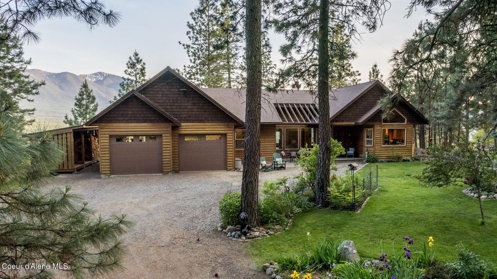 Photo of 75 Windy Ln Ln, Moyie Springs, ID 83845 (MLS # 25-5910)
