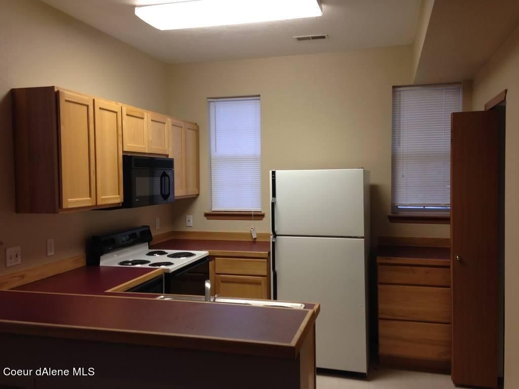 Photo of 417 N Henry St, Post Falls, ID 83854 (MLS # 23-753)