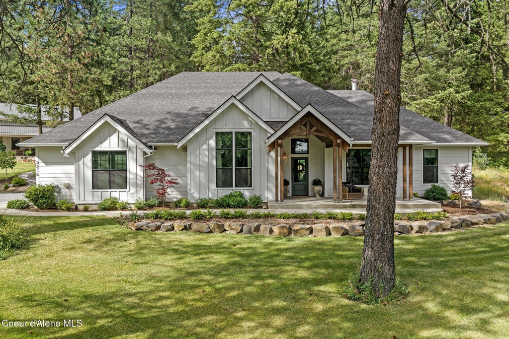 Photo of 3210 Josiah Ln, Coeur dAlene, ID 83814 (MLS # 26-6982)