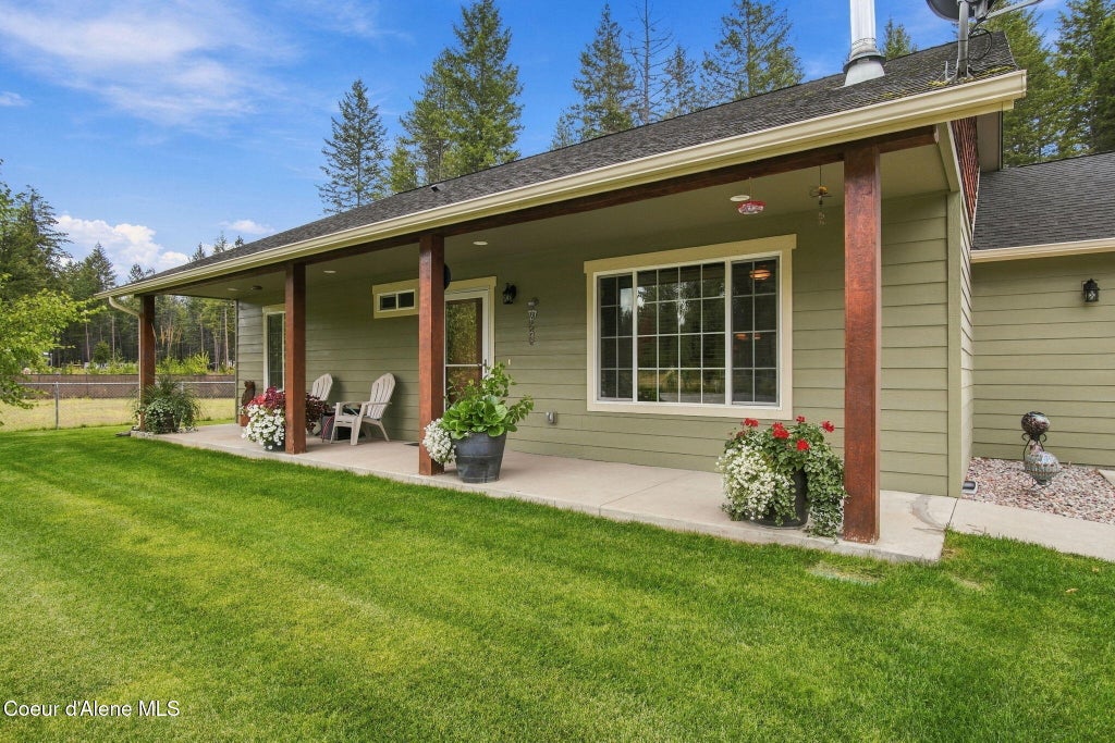 Photo of 5364 Golden AVE, Rathdrum, ID 83858 (MLS # 26-9471)