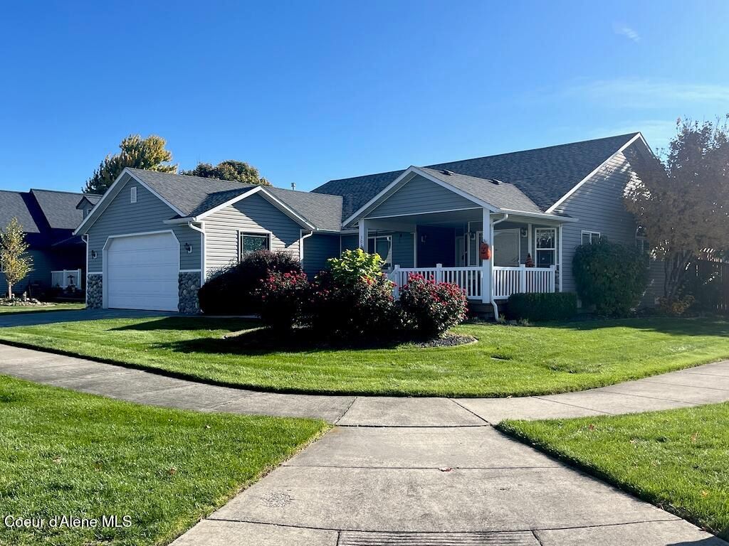 Photo of 3034 ASHLAND Ln, Hayden, ID 83835 (MLS # 25-10509)