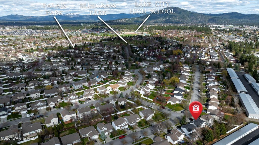 Photo of 2780 Versailles Dr, Coeur dAlene, ID 83815 (MLS # 26-1959)