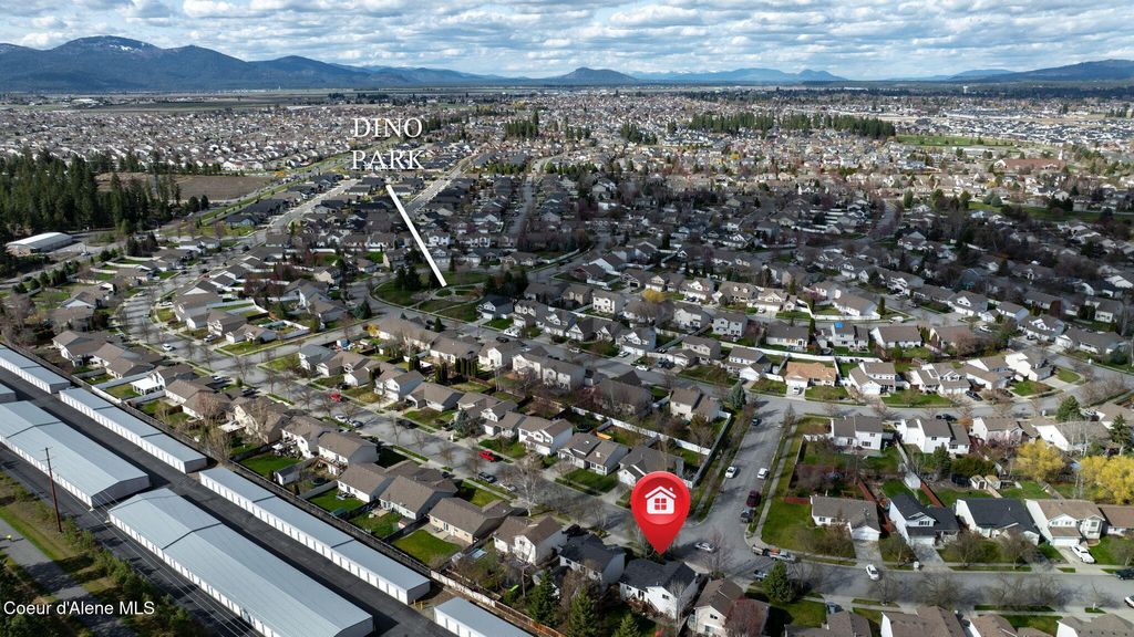 Photo of 2780 Versailles Dr, Coeur dAlene, ID 83815 (MLS # 26-1959)