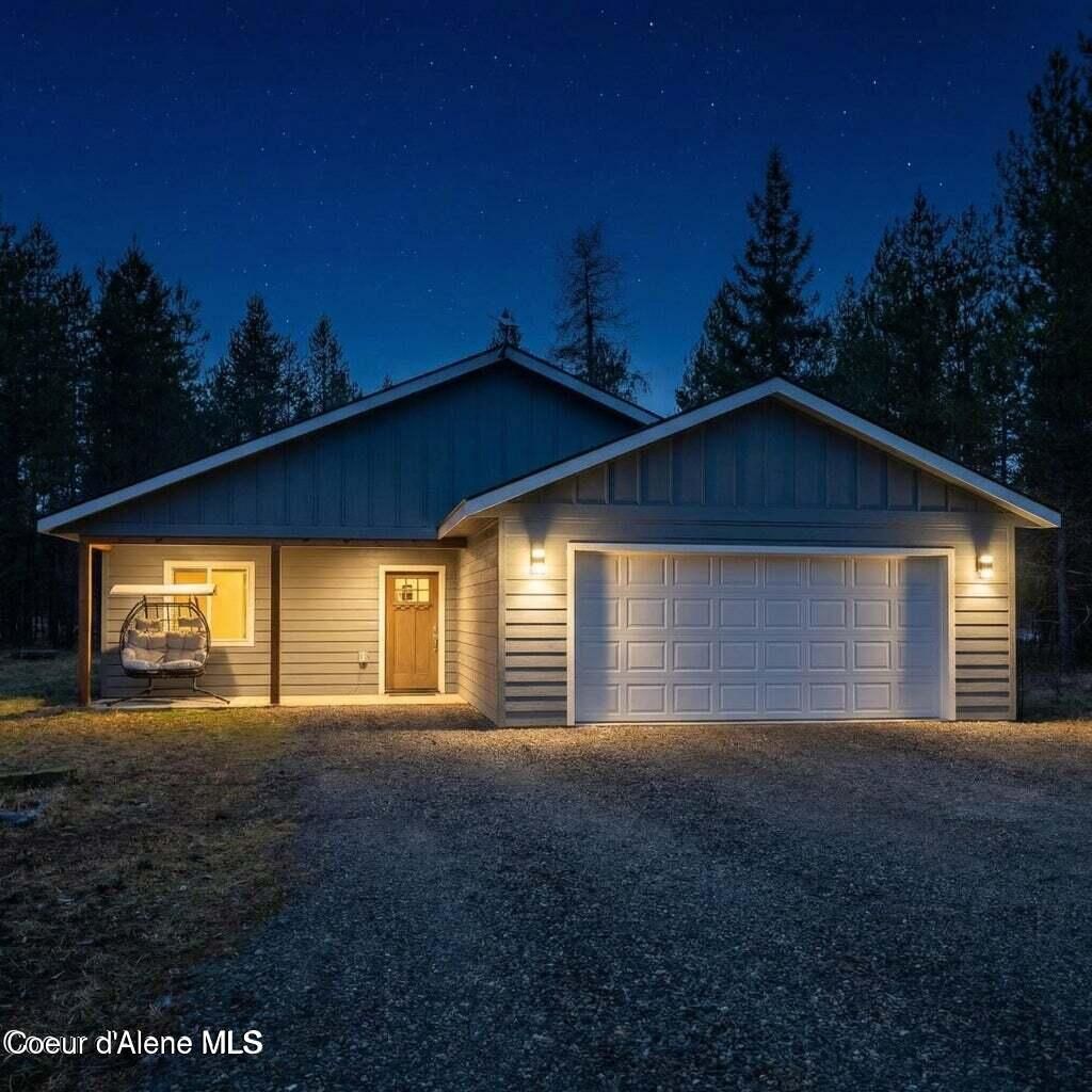 Photo of 389 Hardy Loop, Bonners Ferry, ID 83805 (MLS # 26-5161)